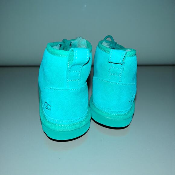 UGG Women’s Neumel Chukka Boots Size 7 – Green Suede Lace-Up Ankle Boot NWOB - Picture 4 of 10